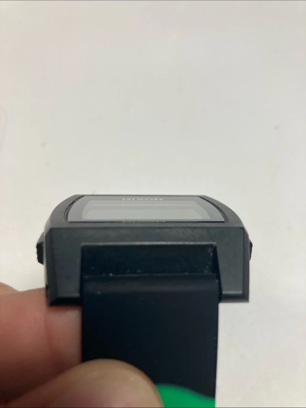 Nixon Base Tide, Rasta red green yellow color way, rare, new battery, Digital - Picture 7 of 16